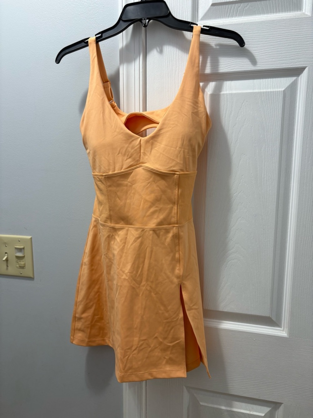 Wilson V Neck Cut Away Dress Size Small Peach NWT